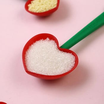 Κόκκινο Creative Heart Shape Baking Supplements Πολυλειτουργικά μεζούρες Μεζούρα κουταλιού Διαχωριστικό ασπράδι αυγού Gadgets κουζίνας