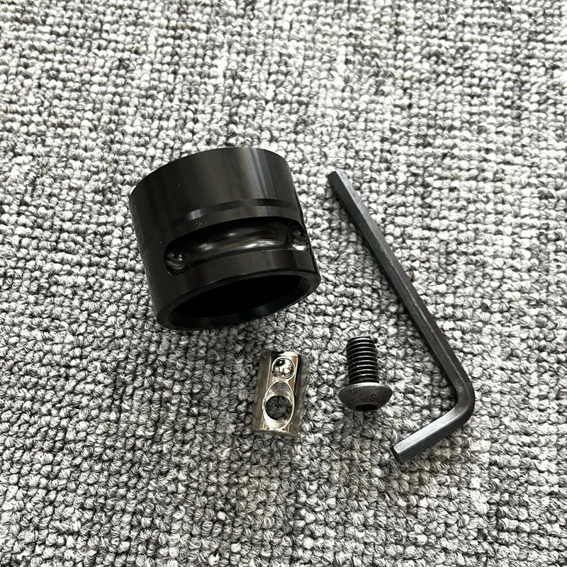 Simagic moza claw vairui ant sienos tvirtinamas greitas atjungimas