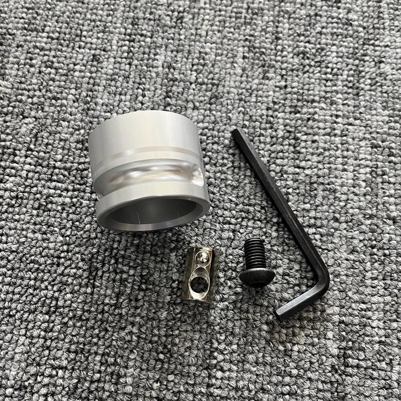 Simagic moza claw vairui ant sienos tvirtinamas greitas atjungimas