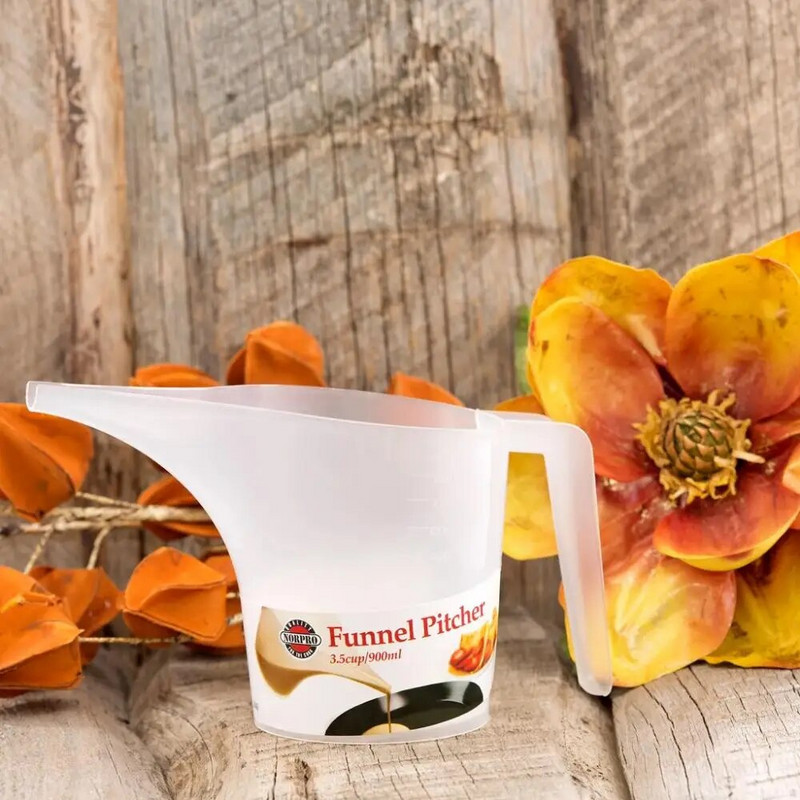 1/2 vnt. plastikinis matavimo ąsočio puodelis su antgaliu