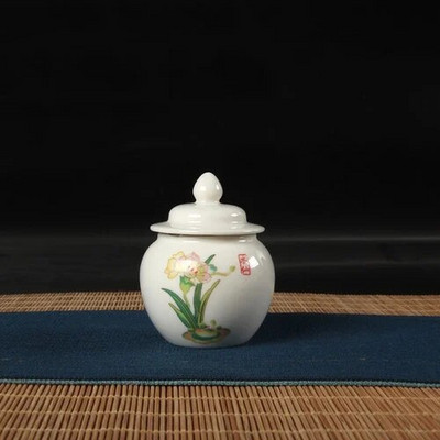 Keraminės mažos arbatos skardinės Virtuvės prieskoniai Sandėliavimo stiklainiai Saldainių ir džiovintų vaisių laikymo stiklainiai Stalinio stalo papuošimai Išskirtinės dovanos