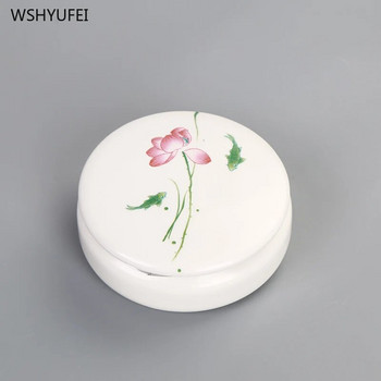 Λευκά λουλούδια μικρό κεραμικό σπίτι Ganoderma lucidum τσάι κόκκους καφέ μπισκότα καραμέλα σφραγισμένα κουτάκια χάπι σκόνη κεραμική δεξαμενή αποθήκευσης