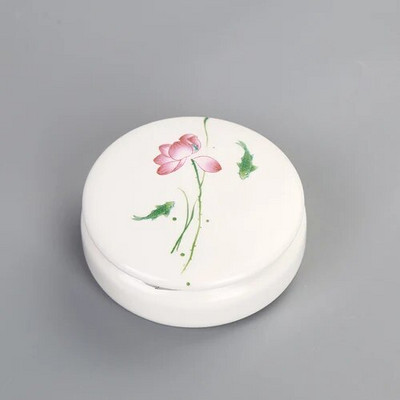 Baltos gėlės mažos keramikos namai Ganoderma lucidum arbata kavos pupelės sausainiai saldainiai sandariai uždarytos skardinės tabletės milteliai keraminė laikymo talpa