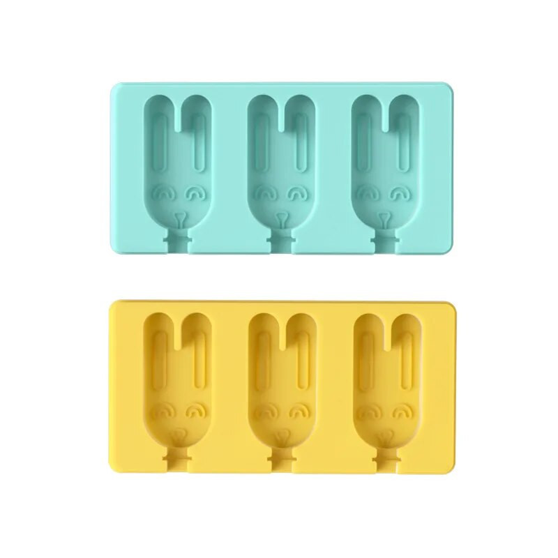 Mieli animaciniai filmukai, silikoniniai ledų formelei, daugkartinio naudojimo ledo formelei su dangteliais ir lazdelėmis Ledukų formelės namų virtuvės įrankiai