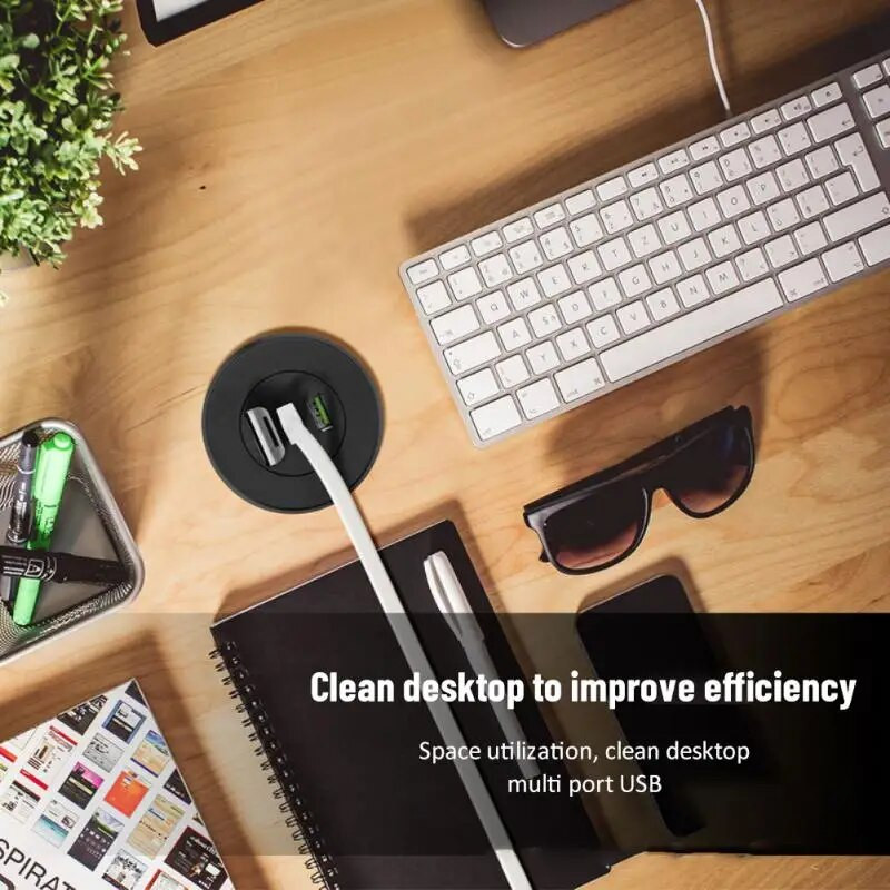 1/3 vnt. 3-in-1 USB 2.0 šakotuvas darbalaukis, įdėtasis stebulės šakotuvas Kompiuterio stalas Vienas vilkimas Trys skirstytuvas baltas USB2.0 skaitymo duomenų linijos skirstytuvas