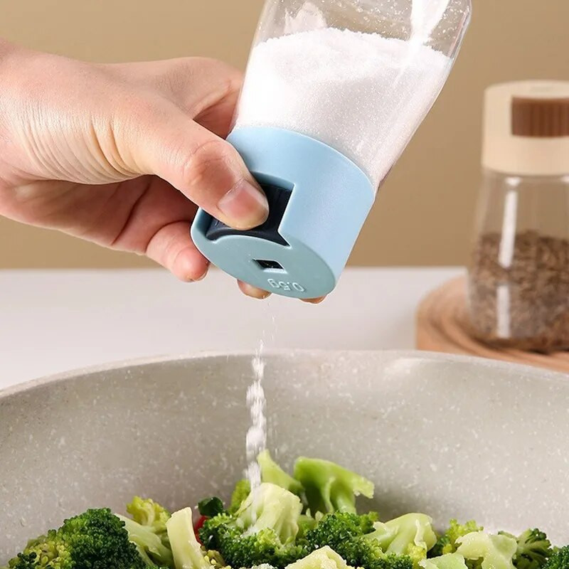 Kiekybinis druskos plaktuvo valdymas Druskos plaktuvo stiklainis Pabarstykite druskos įrankis Išmatuokite druskos prieskonių dėžutę virtuvės prieskonių butelis