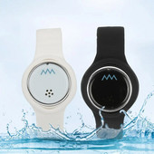 2023 Mini GPS Tracker GPS Lokátor Anti-Lost Vodotesný Tracer pre domáce zvieratá, psov a mačky Kľúče Peňaženka Taška Anti-Lost Náramok APP iSearching