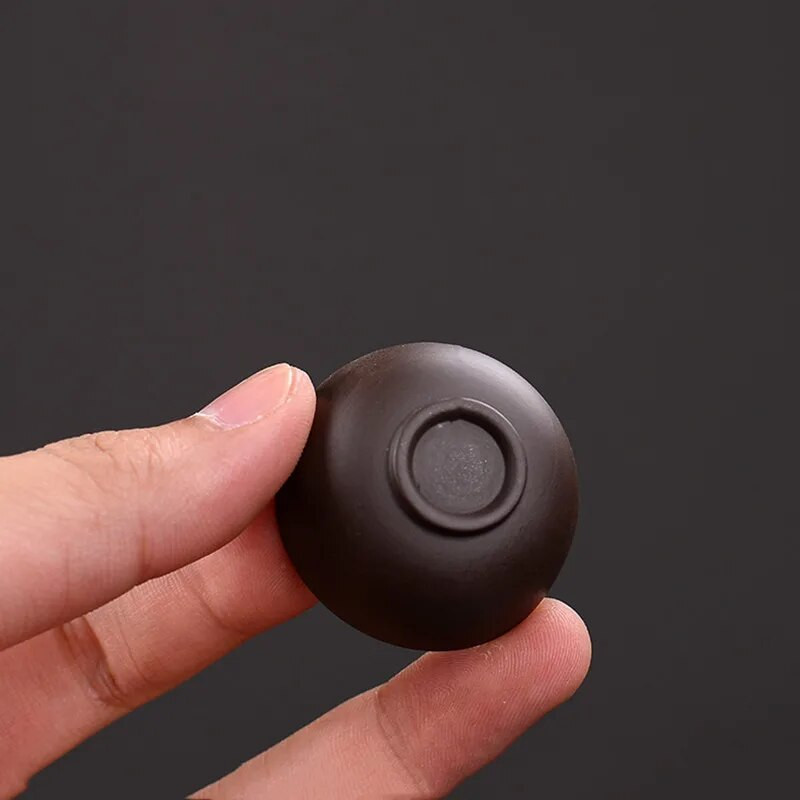 1 vnt. Yixing purpurinio molio arbata augintinio papuošalas Mini arbatos puodelis ant pirštų arbatos ceremonija Priedai Boutique Rankų darbo amatai