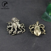 Maža aštuonkojų statula Retro žalvario arbatos naminių gyvūnėlių stalo papuošalai Laimingi namų papuošimai Priedai Antikvariniai arbatos rinkiniai Amatai Namų dekoravimas