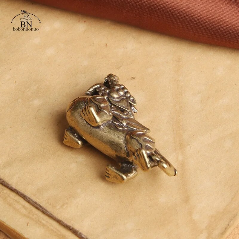 Žalvaris Mitinis žvėris PIXIU Miniatiūros Figūrėlės Retro varinis Gyvūnas Kirin Maža Statulėlė Stalinio stalo puošmena Priedai Ornamentas