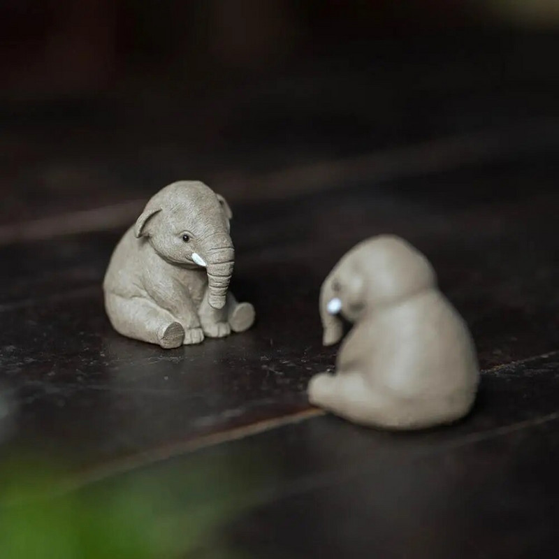 Violetinės molio dramblio ornamentas Purpurinės molinės arbatos gyvūnėlis Žavingas rankų darbo purpurinės molinės dramblio arbatos gyvūnėlio figūrėlė Kung Fu arbatos namams