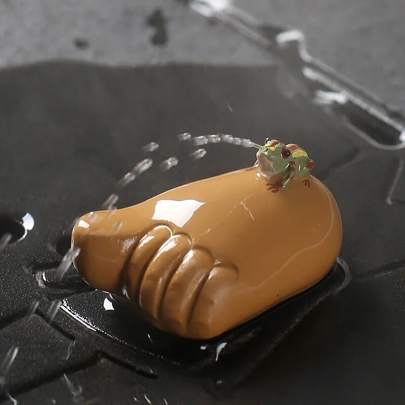 Διακόσμηση σπιτιού Τσάι Παίξτε Mascota De Te Σχήμα Φρούτων Χειροποίητα Κεραμικά κατοικίδια Νερό Σπρέι Βάτραχοι Πήλινο κατοικίδιο