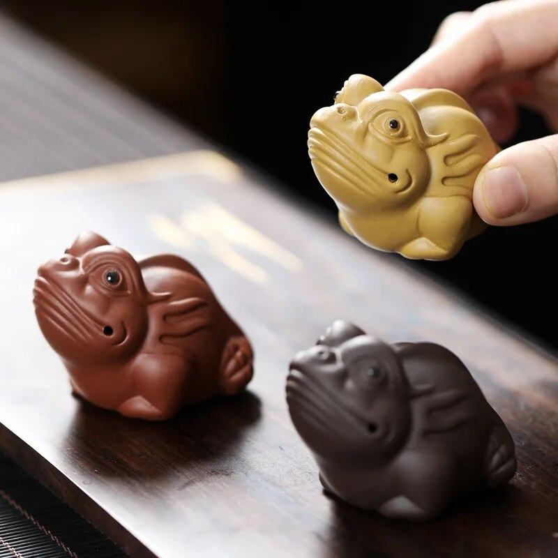 Kinijos butikas Violetinė molio arbata Naminių gyvūnėlių talismanas Auksinės rupūžės arbata figūrėlės Papuošalai Rankų darbo amatai Arbatos rinkinio dekoravimo priedai