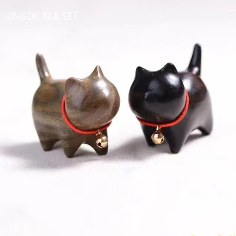 Boutique Juodmedžio kačiuko arbatos gyvūnėlis Rankomis raižyti mieli gyvūnų papuošalai Stalinis medžio masyvo skulptūra Amatai Arbatos stalo dekoravimas