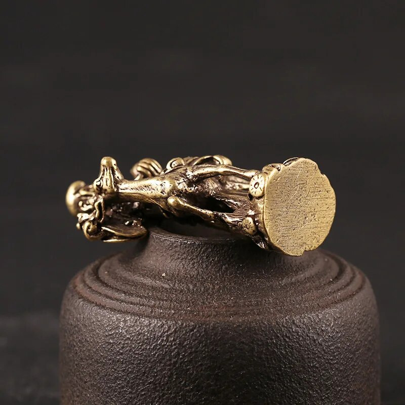 Ķīniešu tējas galda noformējums Vara tēja Mājdzīvnieku rotājumi Tēja Māksla Dekorācija Ilgmūžības Dievs Amatniecība Misiņa tējas trauki Dāvanas ZC575