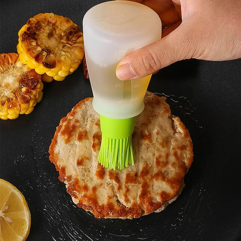 Silikoninio aliejaus buteliuko šepetys su karščiui atsparaus dizaino prieskoniais padažu, kepsnine, kepimo šepečiais.