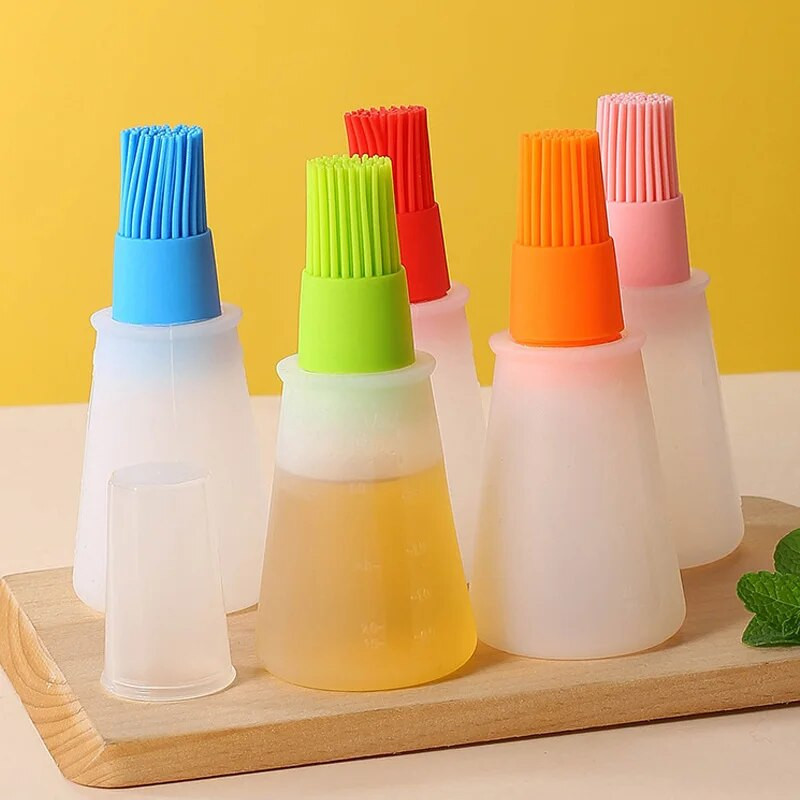 Silikoninio aliejaus buteliuko šepetys su karščiui atsparaus dizaino prieskoniais padažu, kepsnine, kepimo šepečiais.