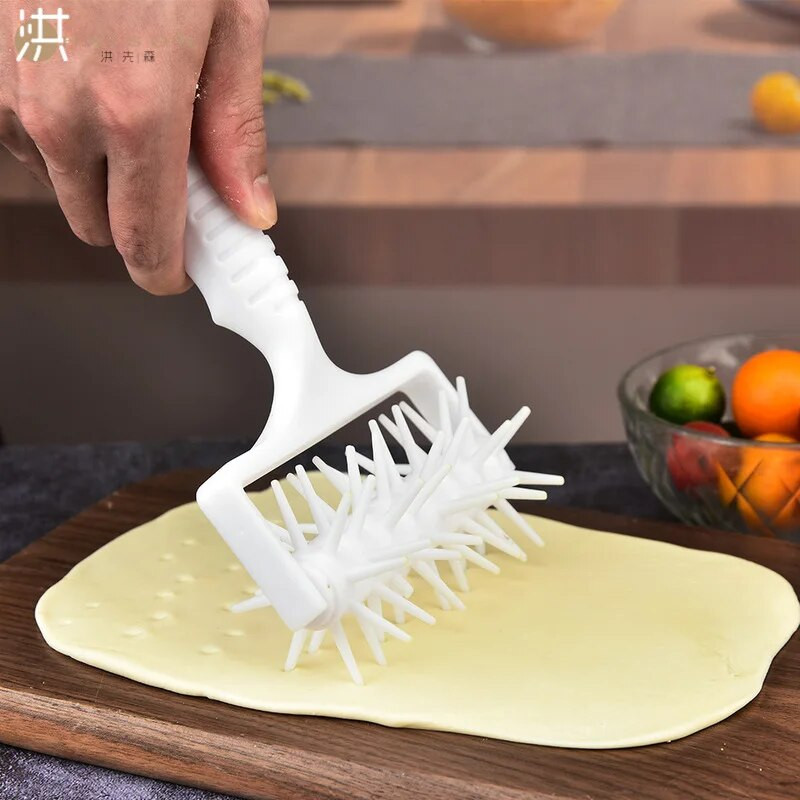 6 ratai nerūdijančio plieno tešlos pjaustytuvas makaronai picos duonos daliklis peilis virtuvės reguliuojamas nėrinių volelis tešlos kepimo įrankiai