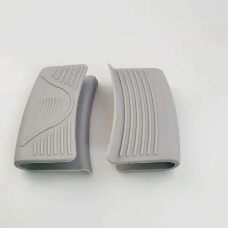 2 vnt. Silikoninis nuo nuplikimo puodo rankenos dangtelis neslystantis puodo ausų spaustuko rankovės, skirtos kepti ketaus keptuvės puodo ausinės rankovės virtuvės įrankis