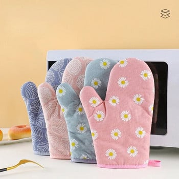 2PCS Топлоизолационни ръкавици Кухненски ръкавици против горещина и пара Нехлъзгащи се Нетоксични Защита на околната среда Печене на торти