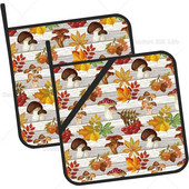 Grybai ir lapai ant medinių puodų laikiklių Rinkinys iš 2 virtuvinių karščiui atsparių puodų laikiklių, skirtų kepti mikrobangų krosnelėje