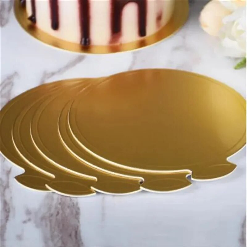 Ronde tortalapok 100 db Goud Papier Cupcake Desszert Kijelzők Tálca kartonlap Bakken Cake Kemény Papír Pad Bakken Szerszám