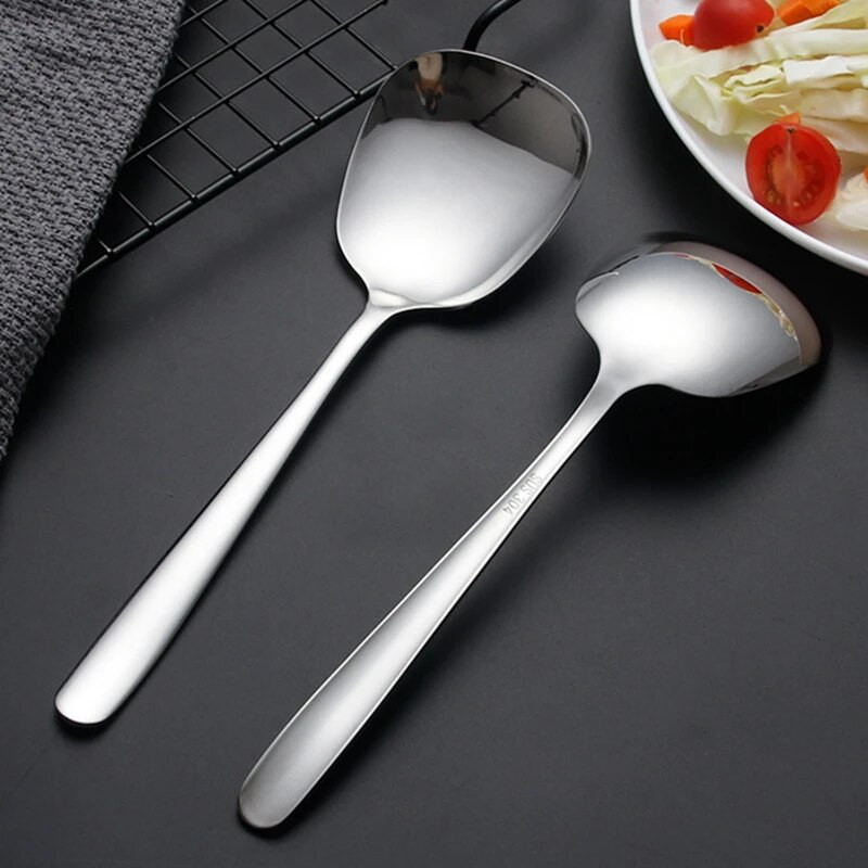 Nerūdijančio plieno didelis šaukštas ilgas kotas didelis šaukštas Namų vakarienės patiekalas Viešasis šaukštas savitarnos serviravimo šaukštas Stalo reikmenys Virtuvės reikmenys