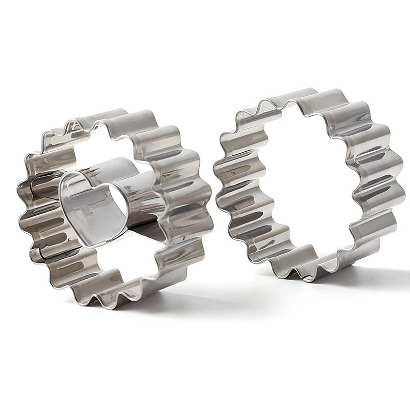 Sumuštinis su uogiene Valentino dienos sausainių pjaustyklė Širdies formos tešla, sausainių formelės kepimo įrankiai, nerūdijančio plieno sausainių įspaudimo formos