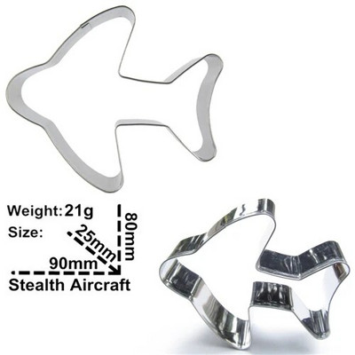 Lėktuvų serija, malūnsparnis, NSO, naikintuvas, milžiniški bombonešiai, daržovių ir vaisių pyragų dekoravimo įrankiai, sausainių pjaustyklės kepimo forma