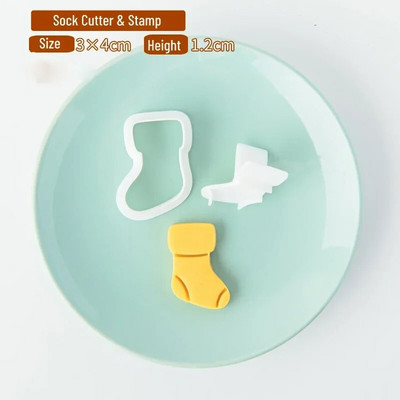 2 vnt Mini sausainių pjaustytuvai Plastikiniai 3D Kalėdų teminiai animaciniai filmukai Paspaudžiami sausainių formelės Sausainių antspaudas Virtuvė Kepimas Tešlos kepiniai