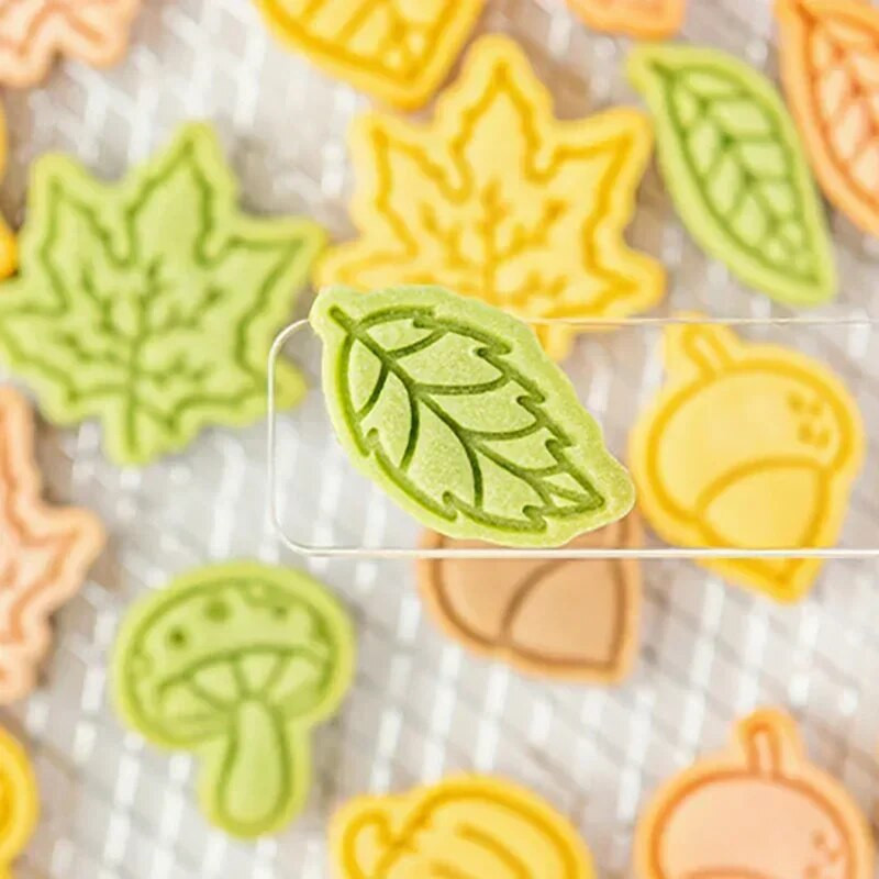 Rudens lapų sausainių forma ąžuolo klevo lapams Sausainių pjaustyklės Rankomis spaustos Fondanto Antspaudas Saldainiai Šokoladiniai Tortai Dekoravimo Įrankiai