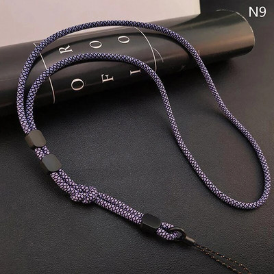 1 vnt. Kabanti grandinėlė ant ilgo kaklo Rankomis austi mobiliojo telefono dirželiai, stiprus ilgis, reguliuojamas dvejopo naudojimo dirželis, apsaugantis nuo pametimo