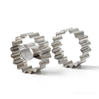 2 vnt. Valentino dienos širdies formos sausainių pjaustyklės formos nerūdijančio plieno nėrinių sausainių preso formelės „pasidaryk pats“ dekoravimo įrankiai, kepimo reikmenys