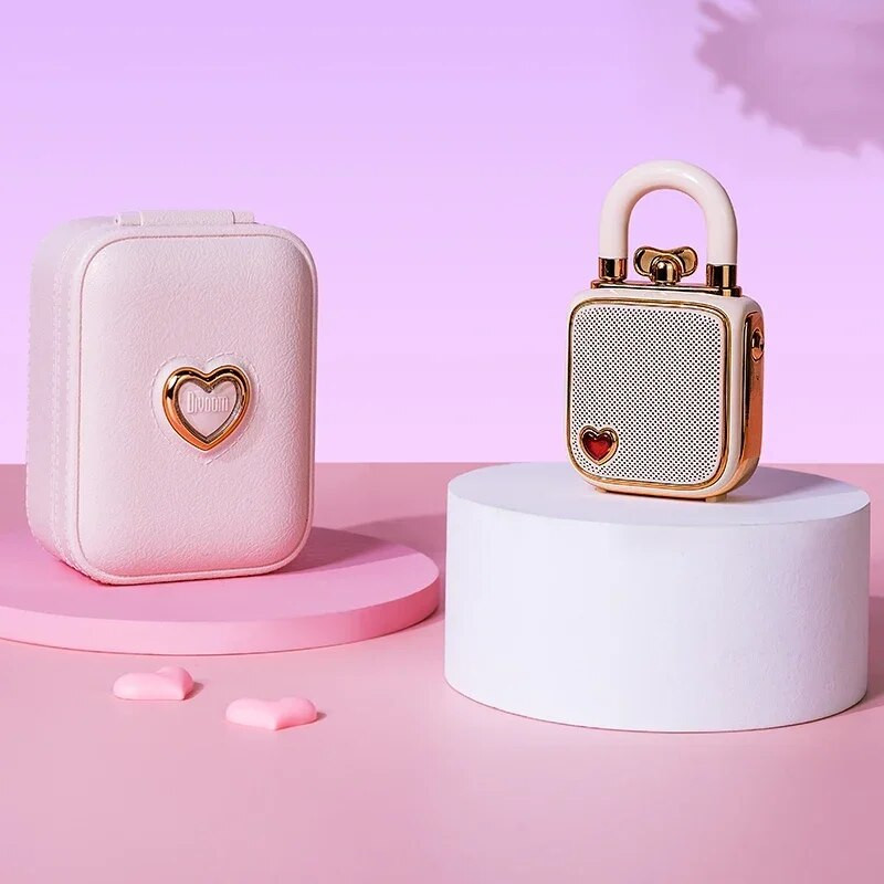 Mini hordozható Lovelock zsebhangszóró Eredeti vezeték nélküli Bluetooth hangszóró rögzítő TWS csatlakozással születésnapi egyedi ajándékhoz